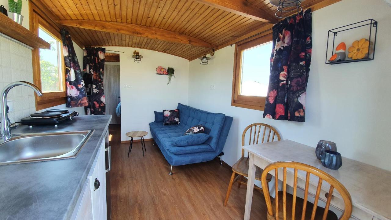 Bed and Breakfast Tisza White House Tiszaszolos Zewnętrze zdjęcie